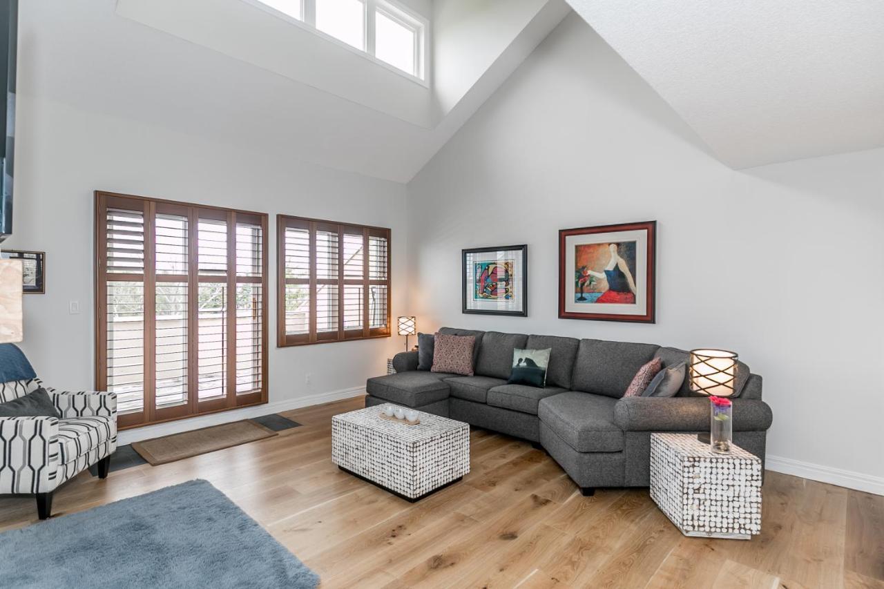 Stunning Townhouse - 3 Bdrm Blue Mountain Village Sauna! ブルー・マウンテンズ エクステリア 写真
