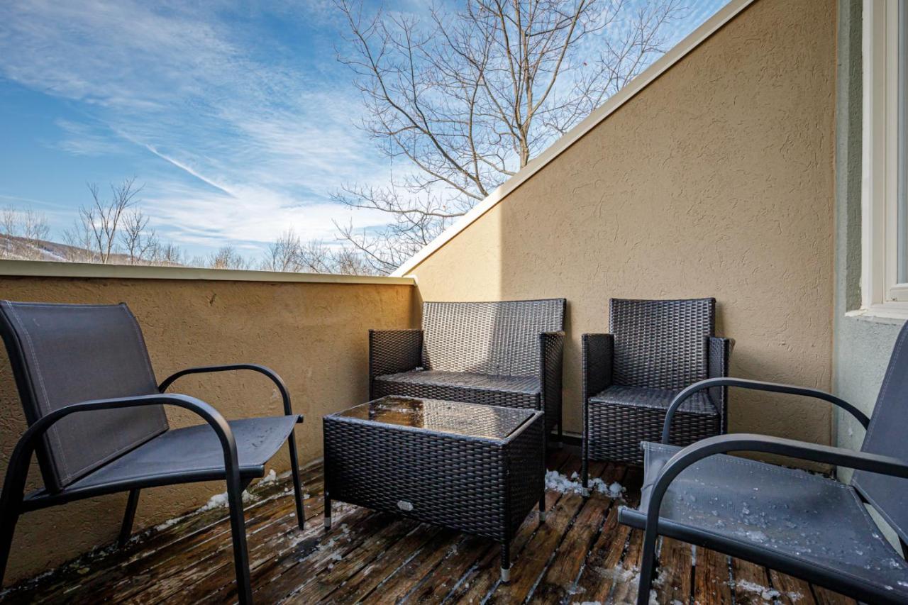 Stunning Townhouse - 3 Bdrm Blue Mountain Village Sauna! ブルー・マウンテンズ エクステリア 写真